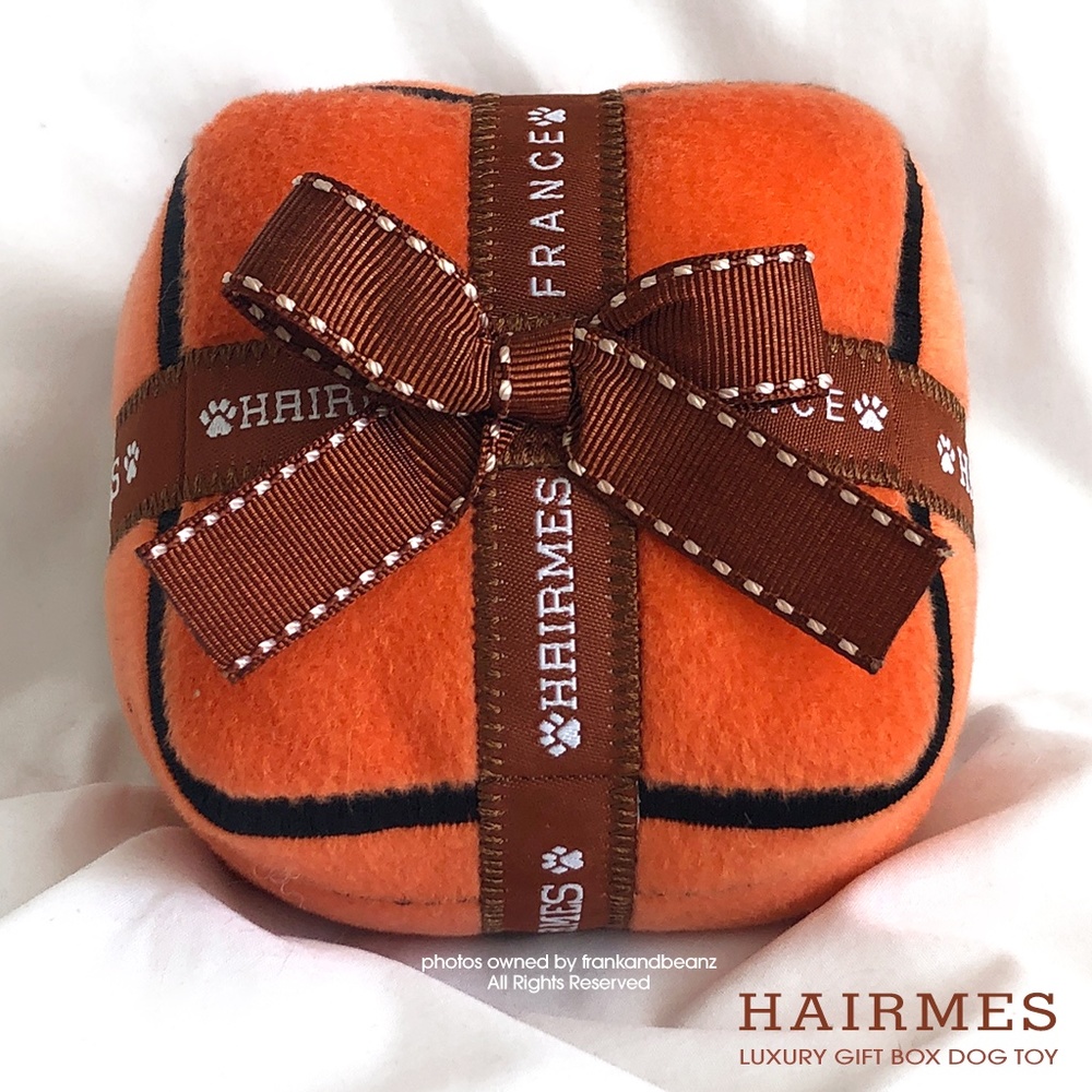 NWT Small 4" Hairmes Designer Gift Box Dog Toy Plush Squeaky